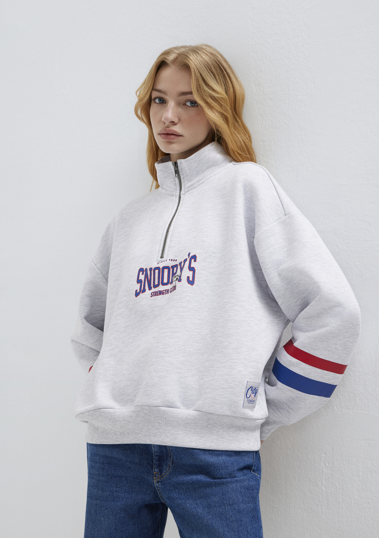 Mavi Peanuts Baskılı Gri Sweatshirt görsel 3