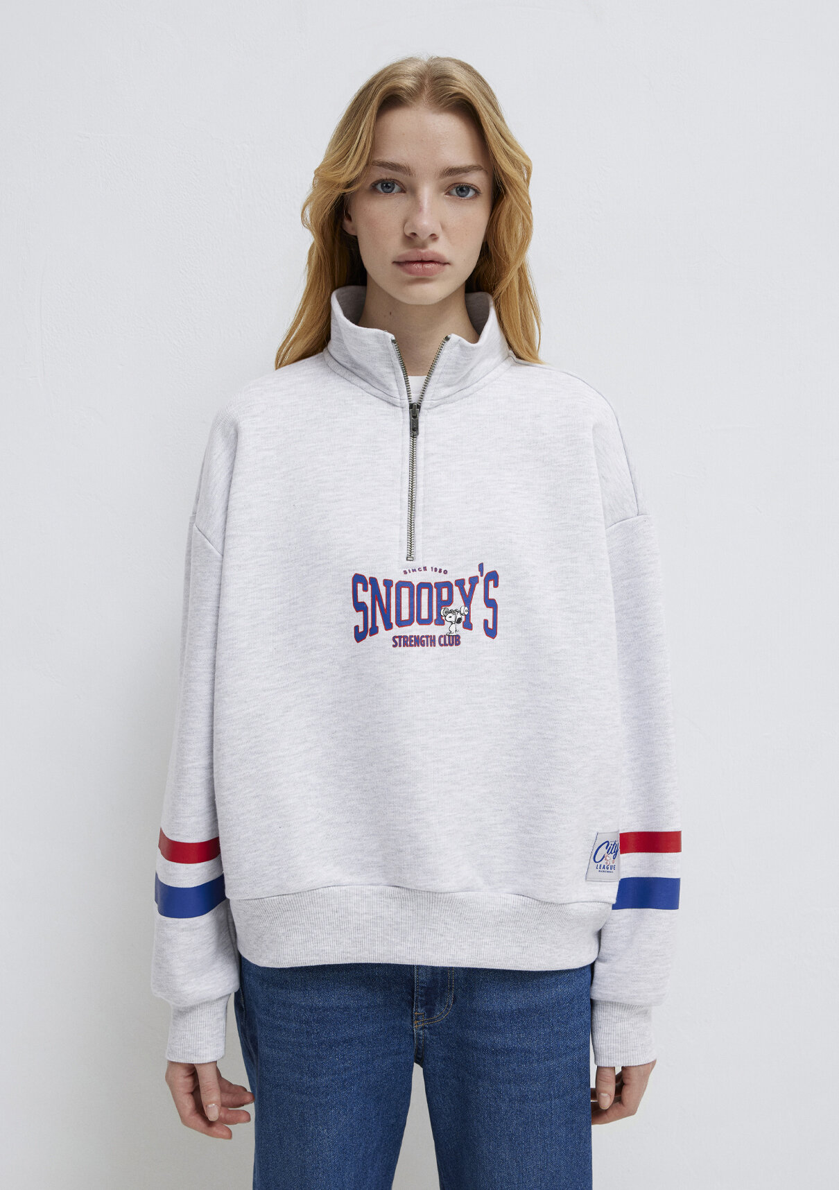Mavi Peanuts Baskılı Gri Sweatshirt görsel 4