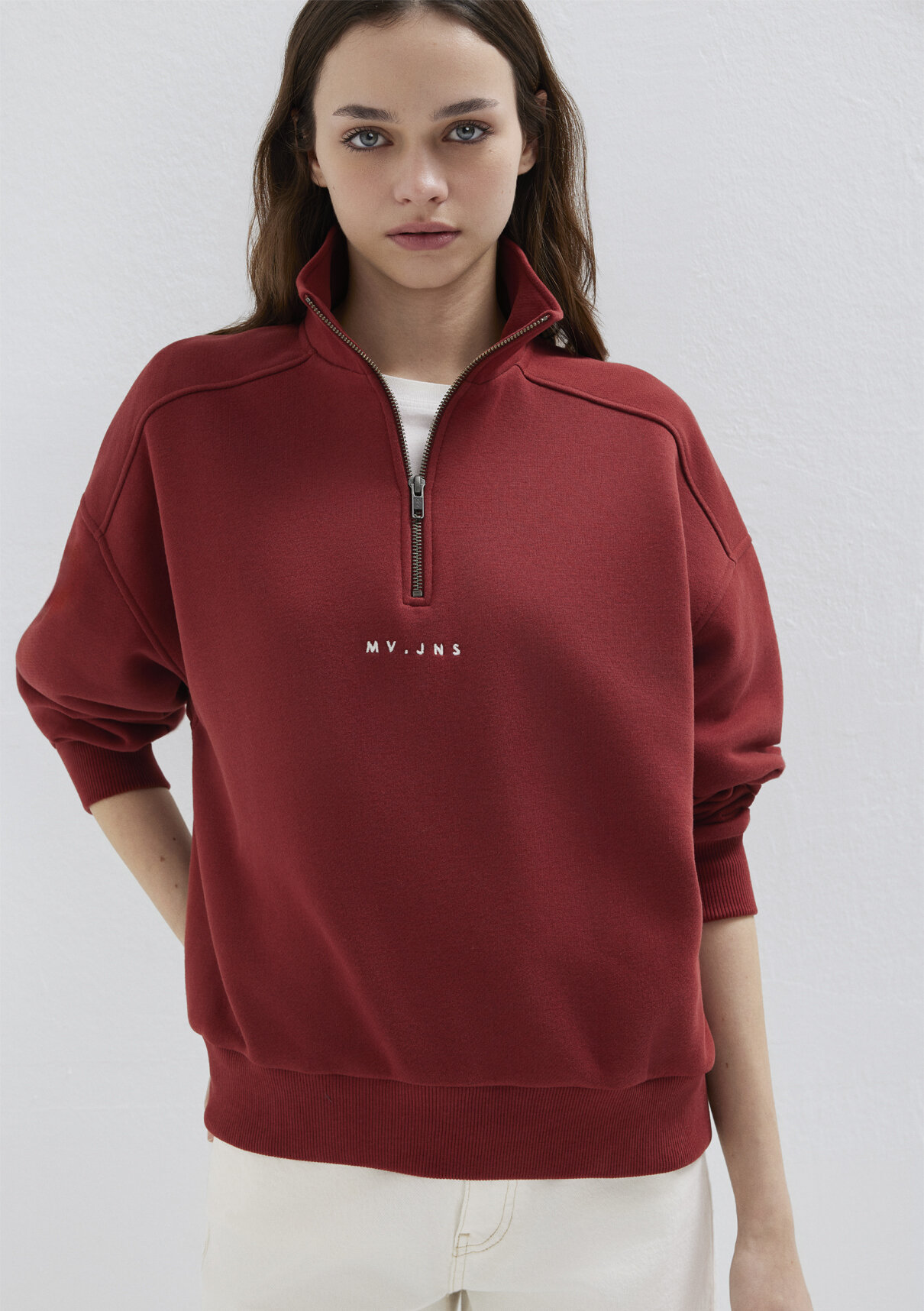 Mavi MVJNS Nakışlı Yarı Fermuarlı Bordo Sweatshirt görsel 2