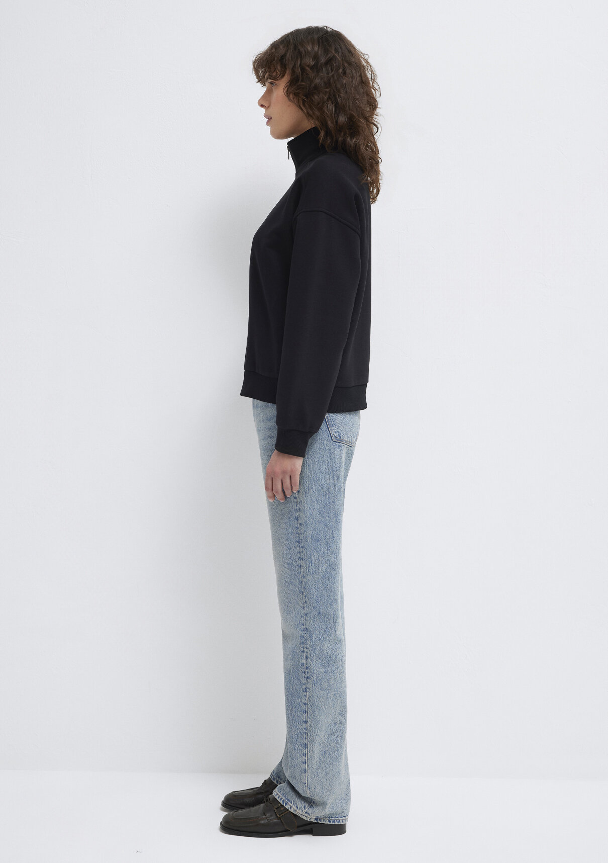 Mavi MVJNS Nakışlı Yarı Fermuarlı Siyah Sweatshirt görsel 5