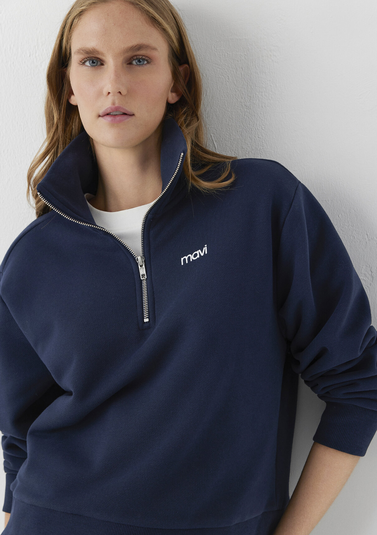 Mavi Mini Logo Yarı Fermuarlı Lacivert Sweatshirt
