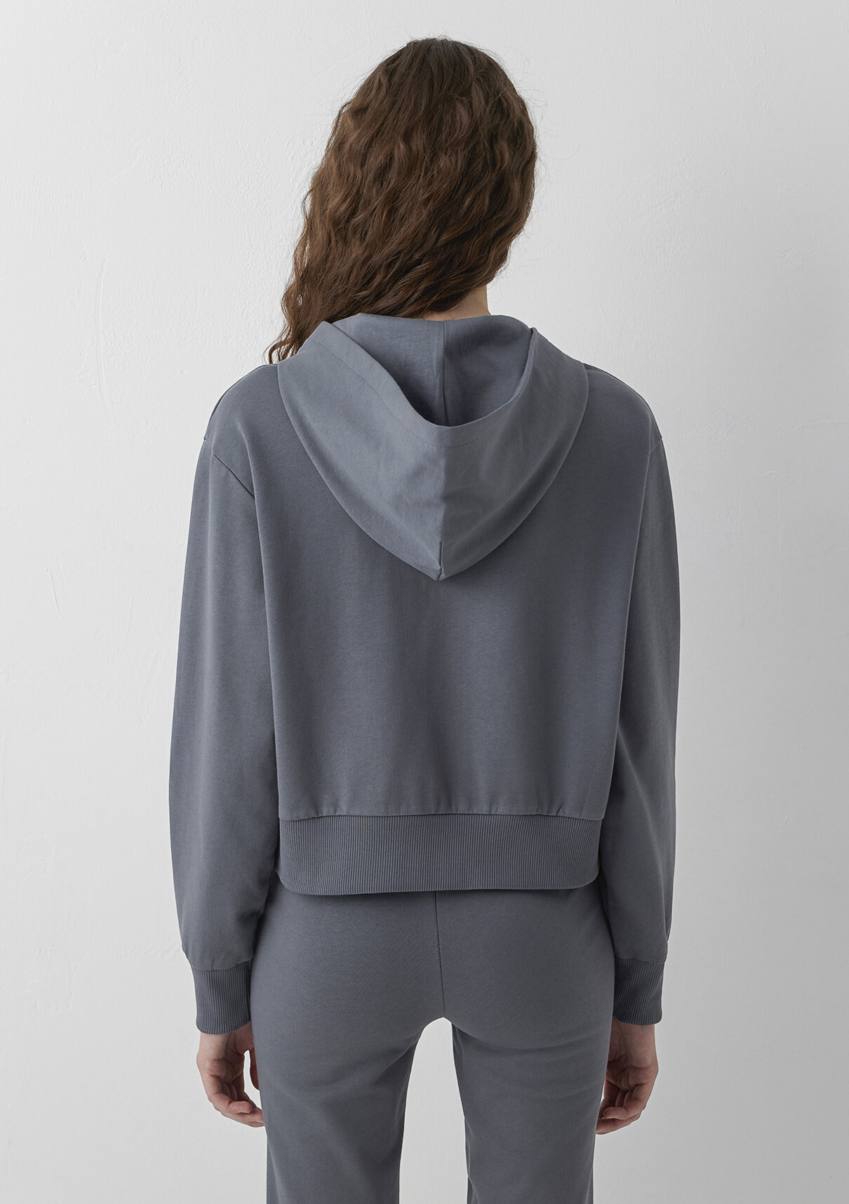 Mavi Kapüşonlu Fermuarlı Gri Sweatshirt görsel 6