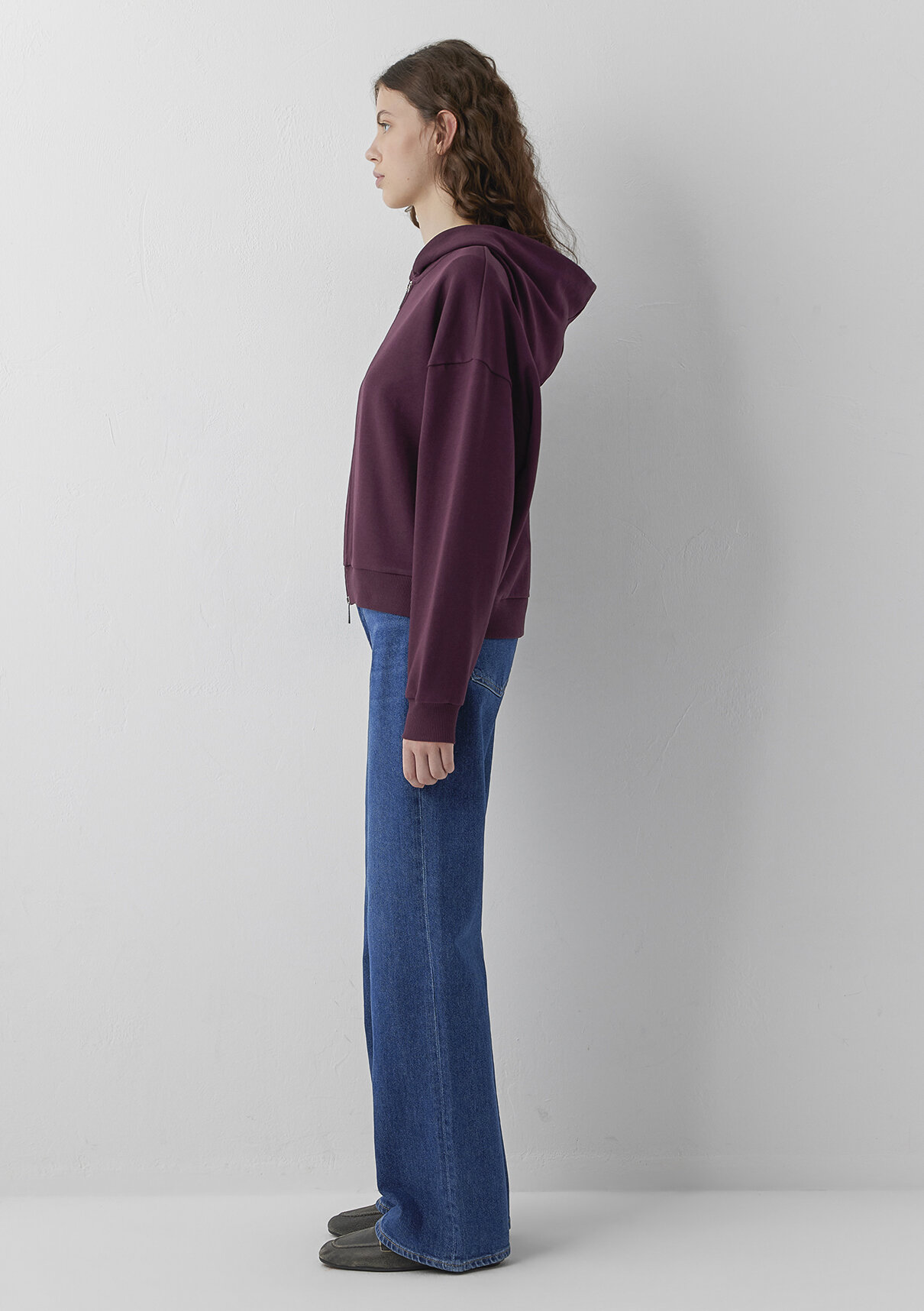 Mavi Kapüşonlu Fermuarlı Bordo Sweatshirt görsel 4