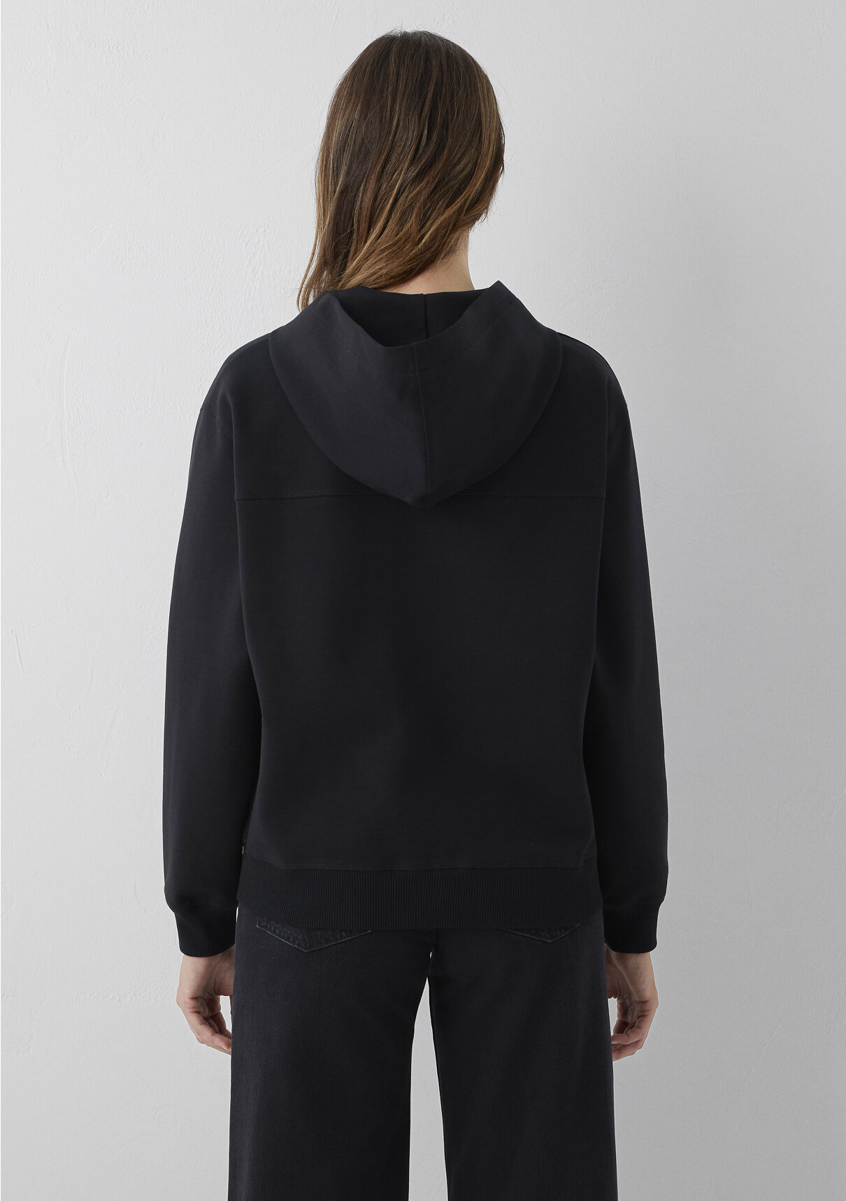 Mavi Kapüşonlu Fermuarlı Siyah Sweatshirt görsel 5
