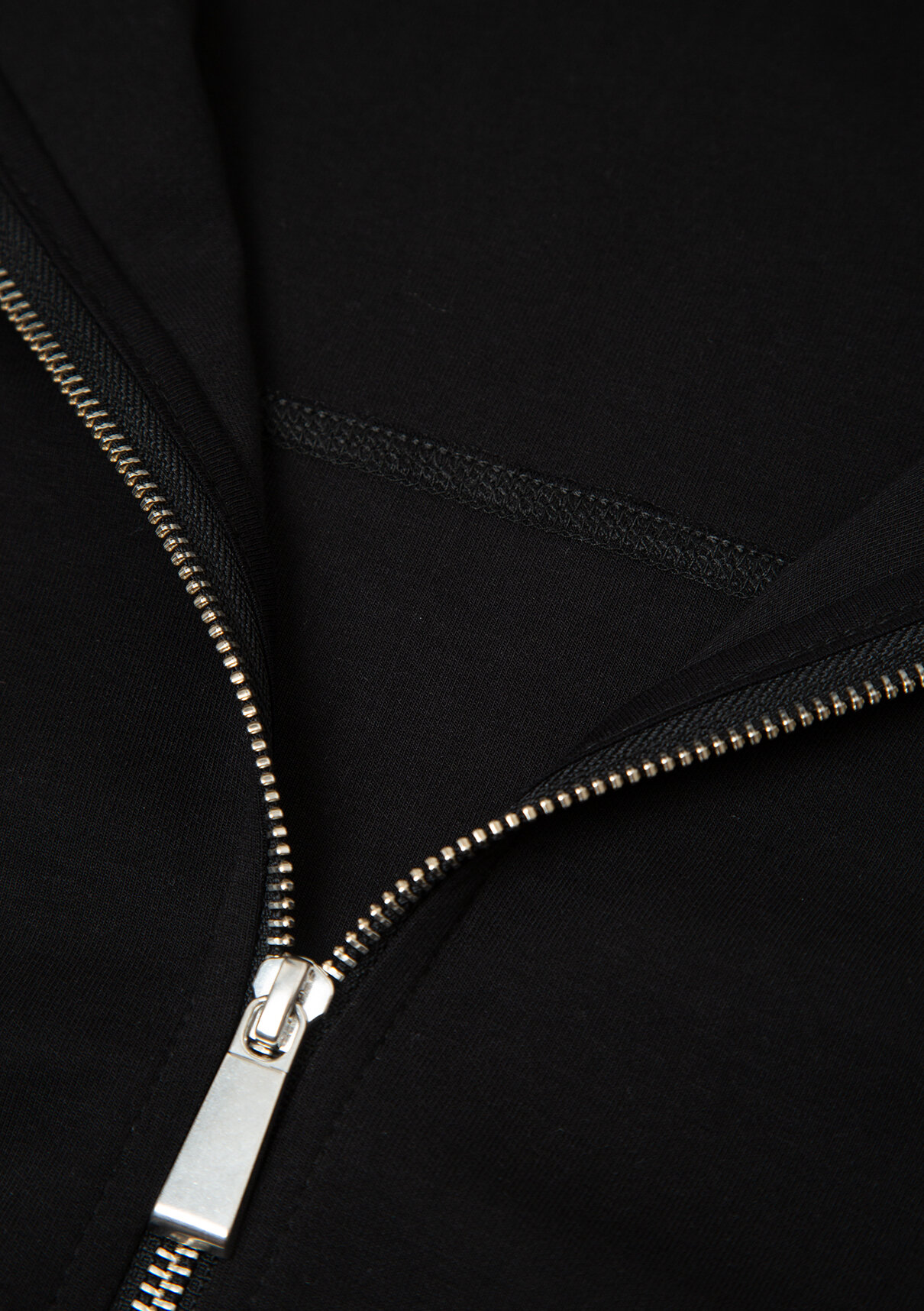 Mavi Kapüşonlu Fermuarlı Siyah Sweatshirt görsel 8