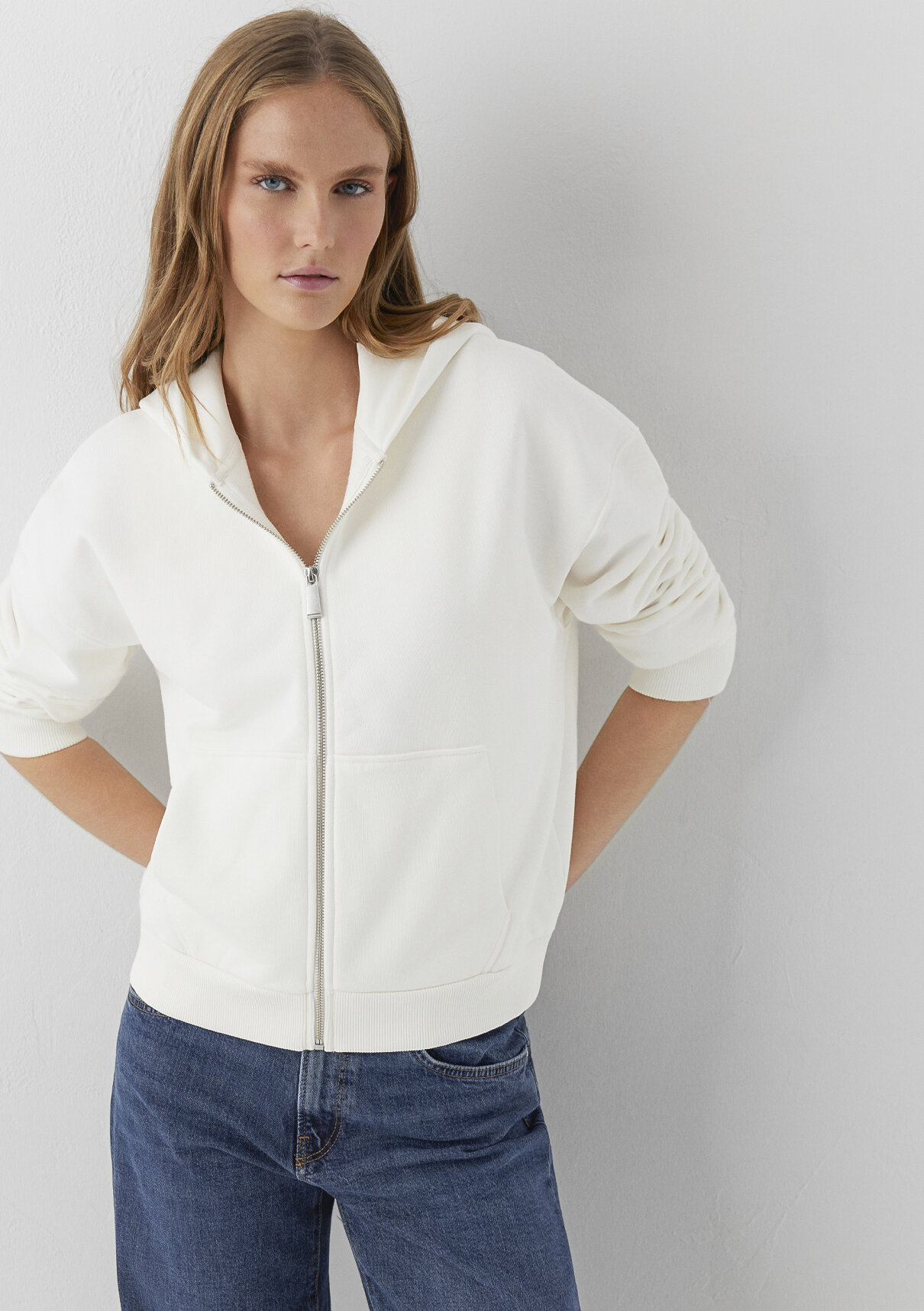 Mavi Kapüşonlu Ekru Basic Sweatshirt