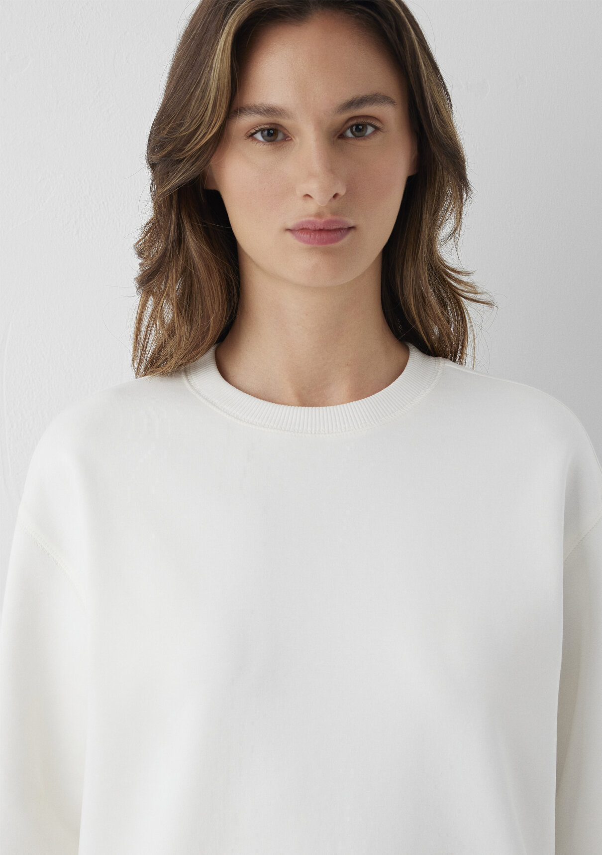 Mavi Beyaz Basic Sweatshirt görsel 6
