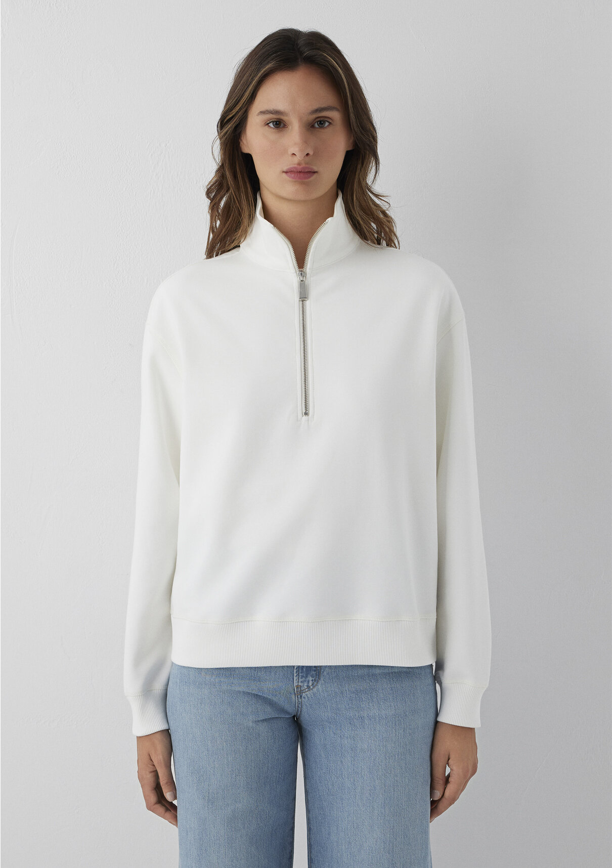 Mavi Yarı Fermuarlı Beyaz İnterlok Sweatshirt görsel 4
