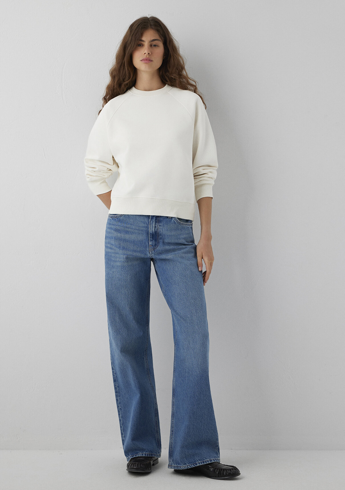 Mavi Ekru Basic Sweatshirt görsel 2
