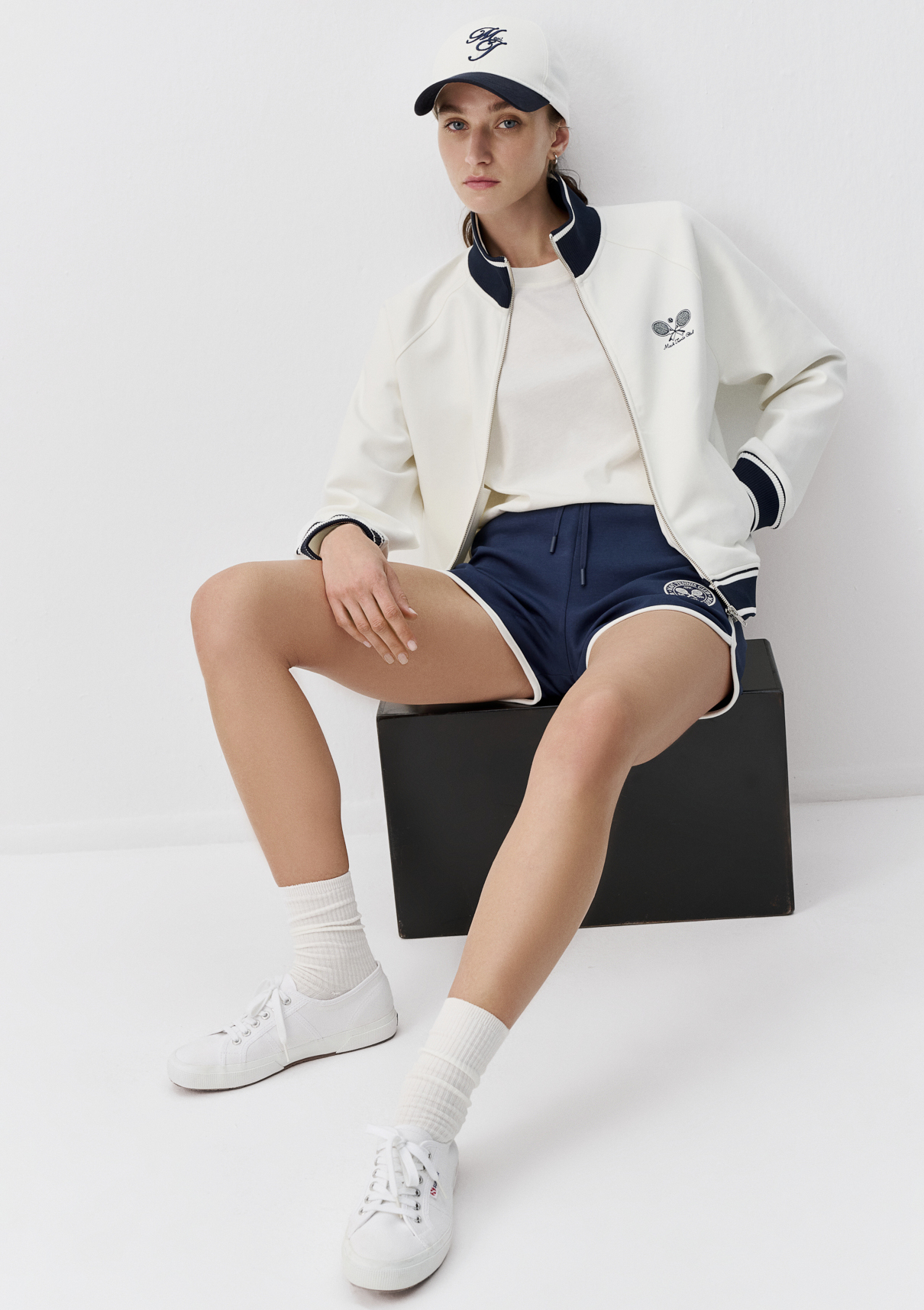 Mavi Zeynep Sönmez x Mavi Fermuarlı Ekru Sweatshirt