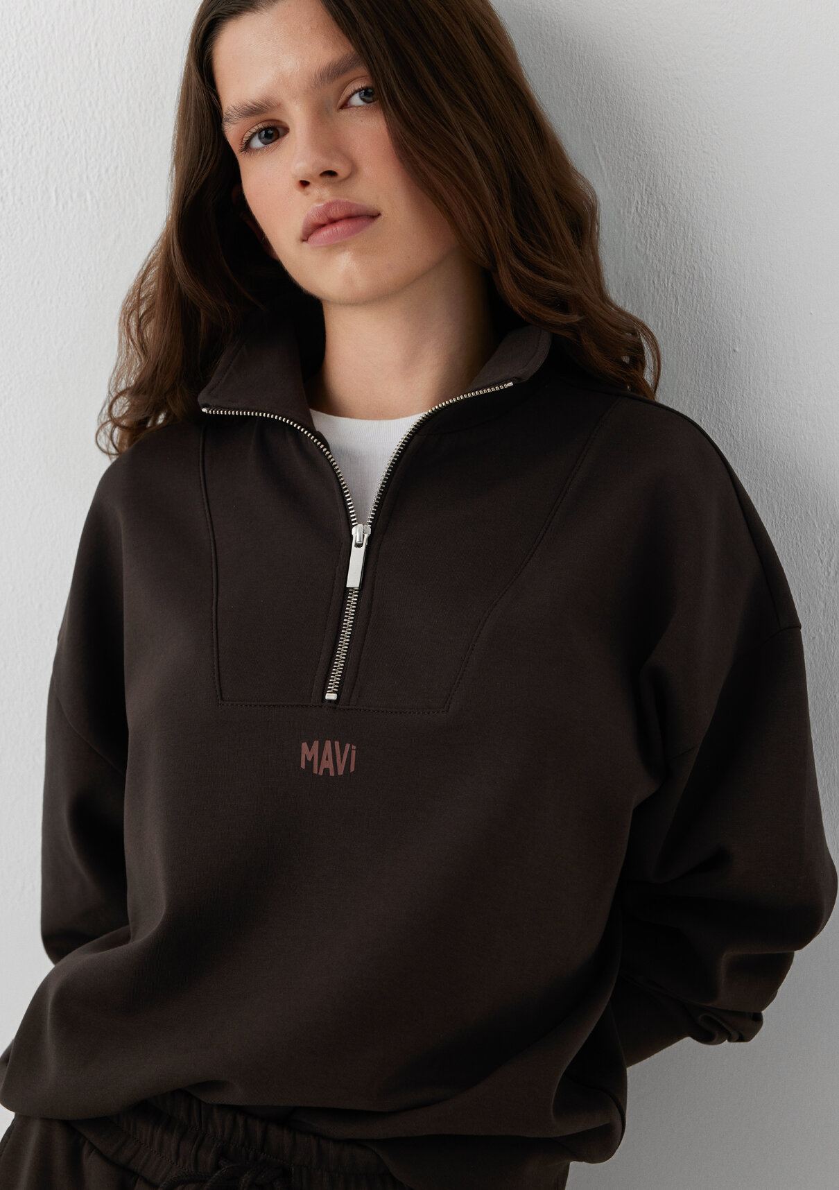 Mavi Yarı Fermuarlı Kahverengi İnterlok Sweatshirt