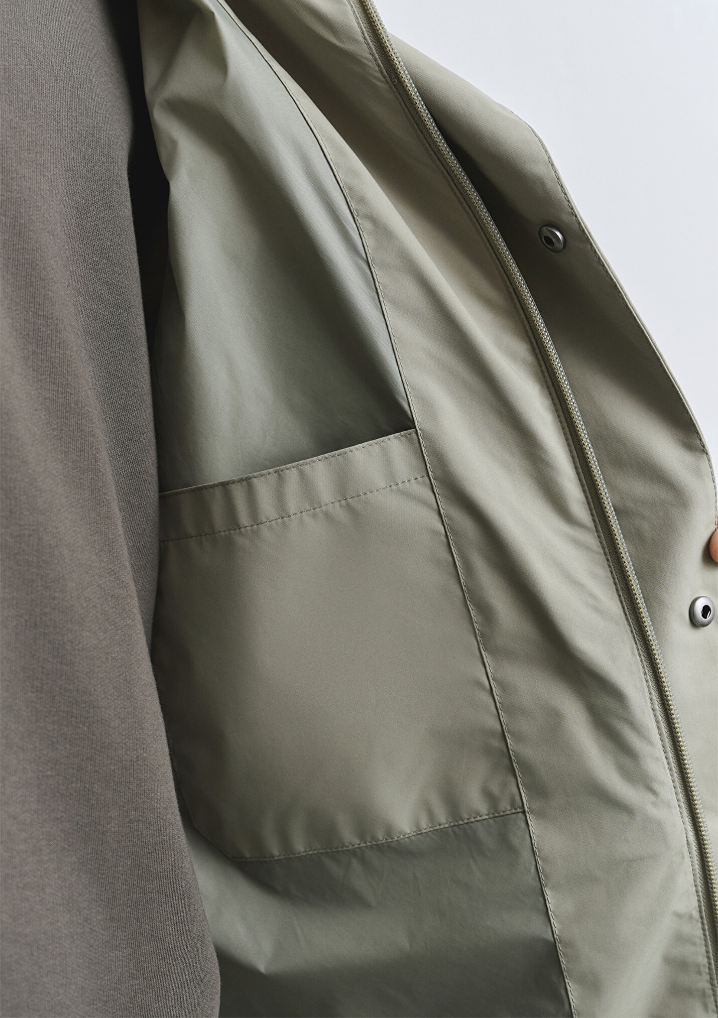 Erkek Kapüşonlu Yeşil Ceket