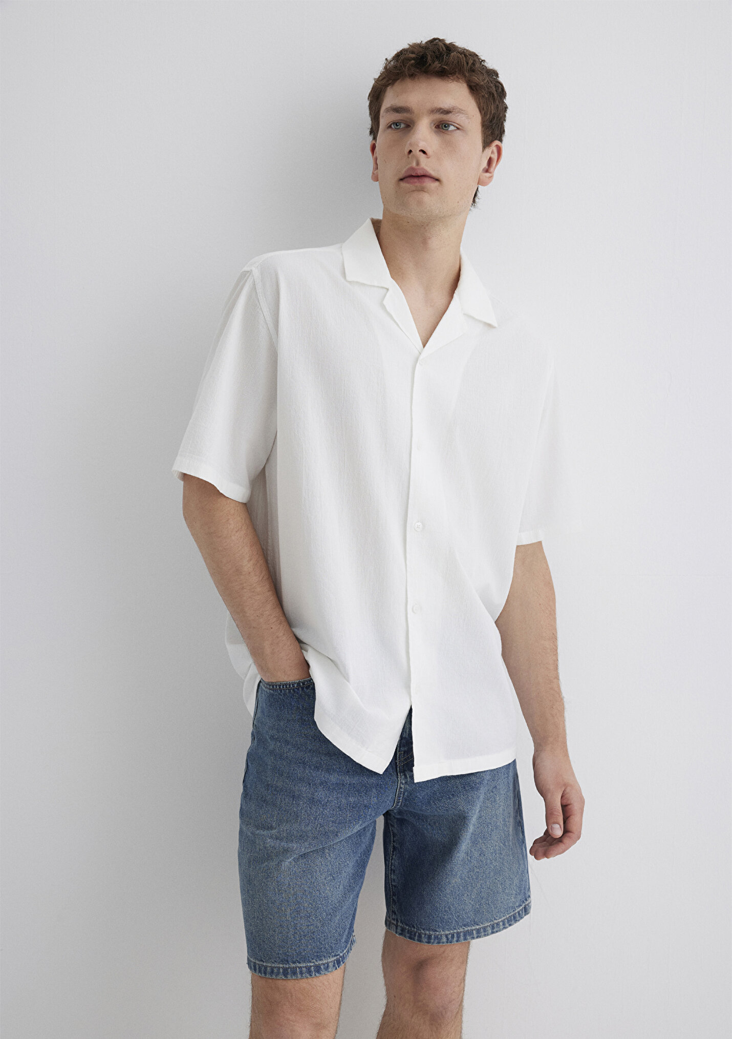 Outlet Erkek Beyaz Gömlek