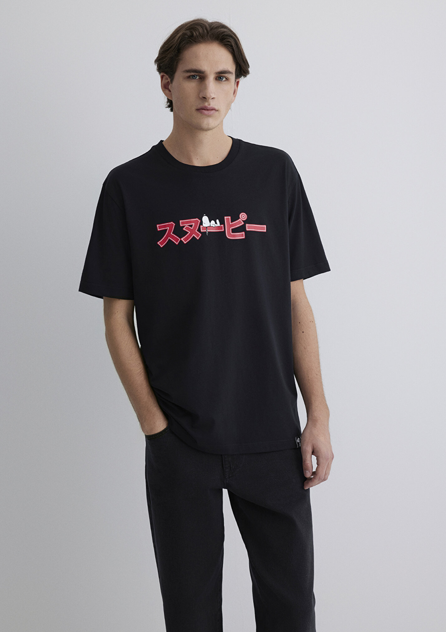 Outlet Erkek Peanuts Baskılı Siyah Tişört