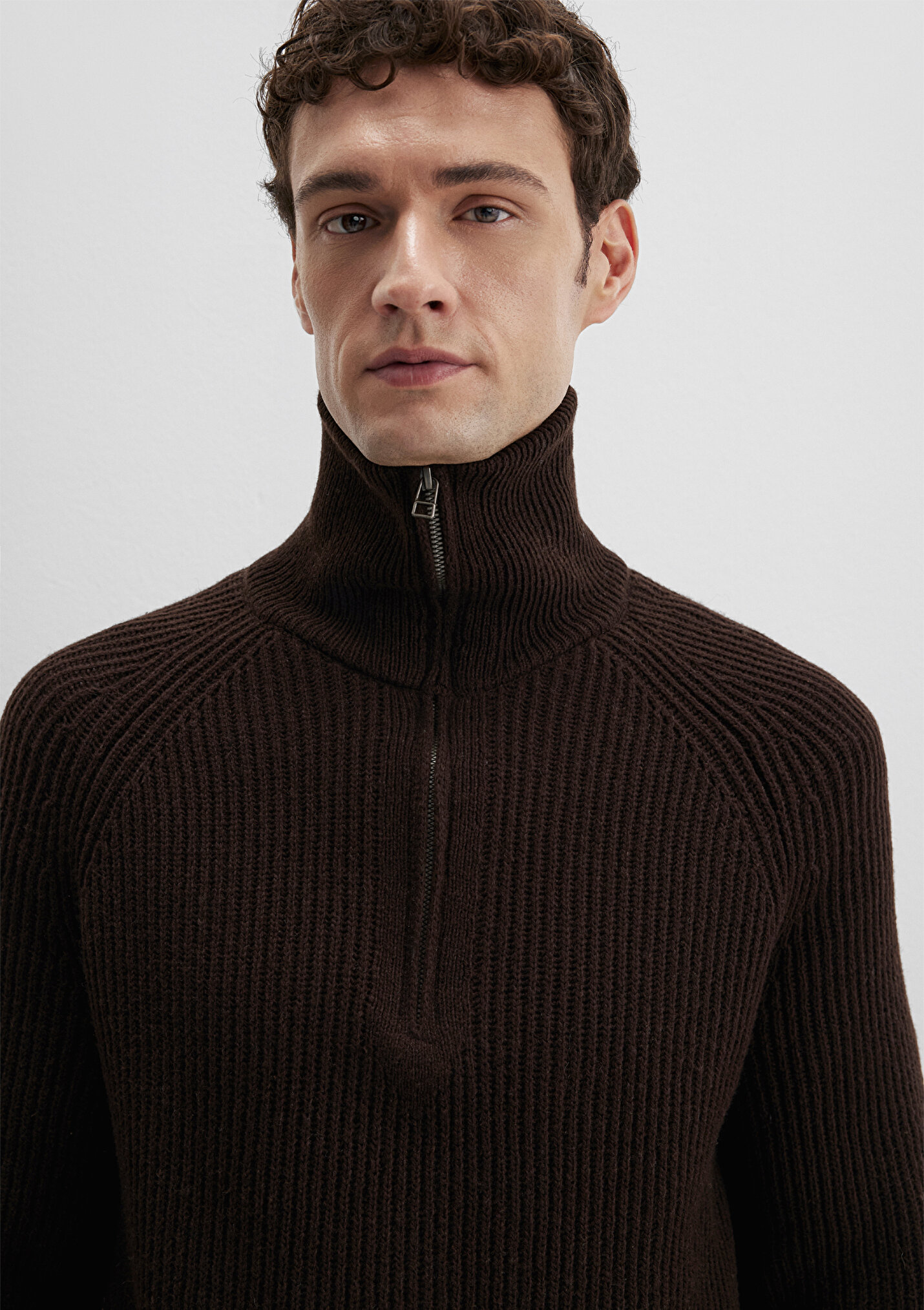 Erkek Yün Karışımlı Yarı Fermuarlı Dik Yaka Kahverengi Kazak