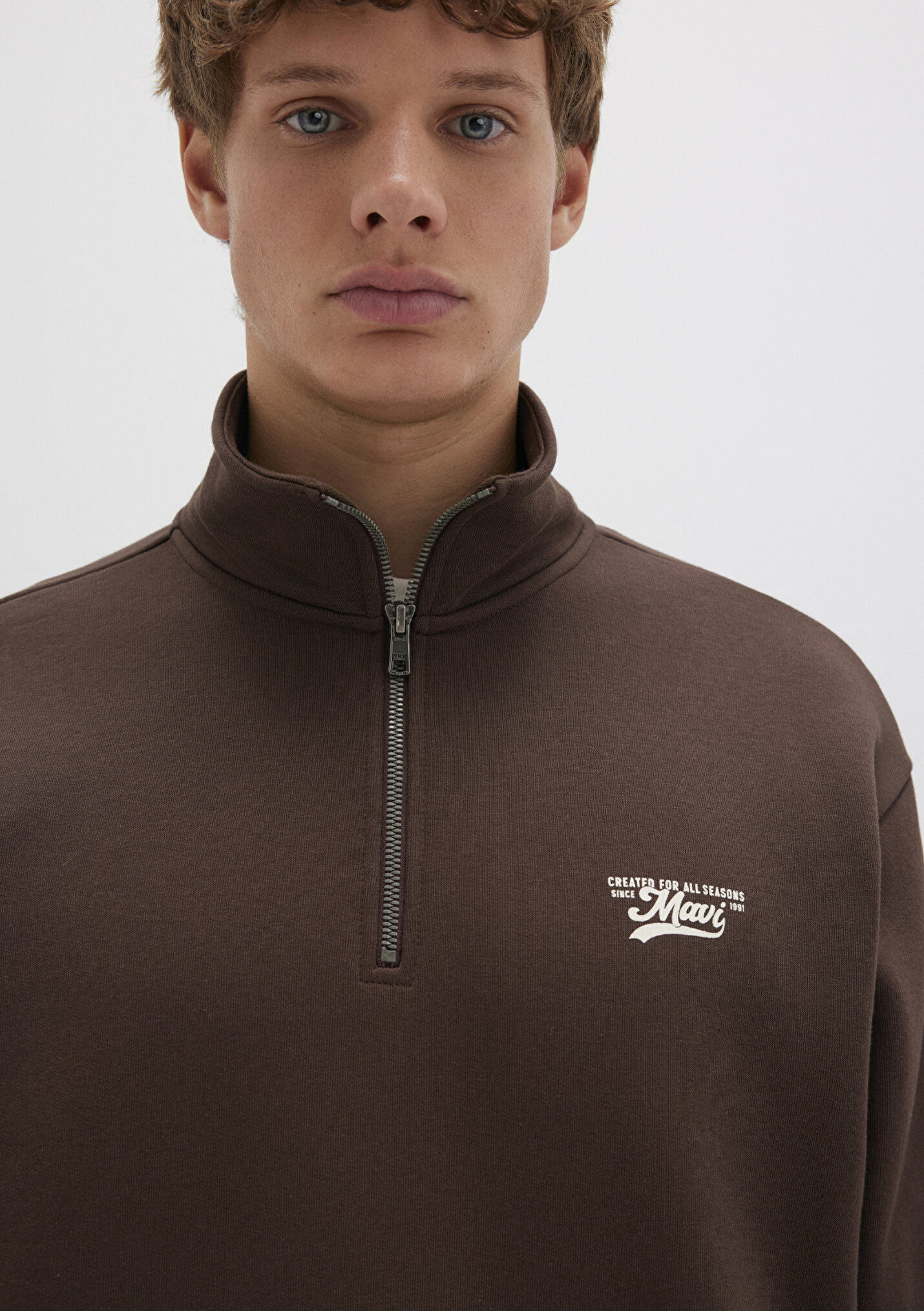 Erkek Mavi Logo Yarı Fermuarlı Kahverengi Sweatshirt