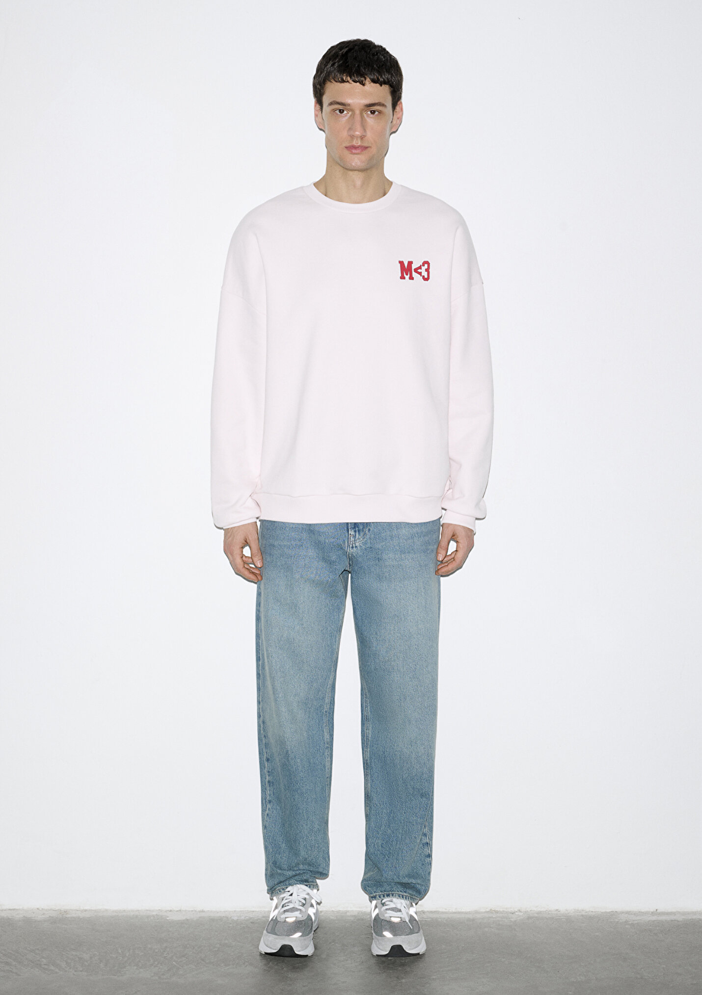 Erkek M Kalp İşlemeli Bisiklet Yaka Pembe Sweatshirt