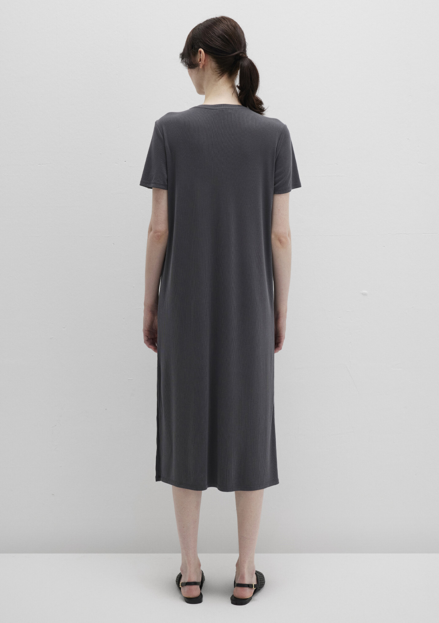 Outlet Kadın (TENCEL™) Modal Antrasit Midi Elbise