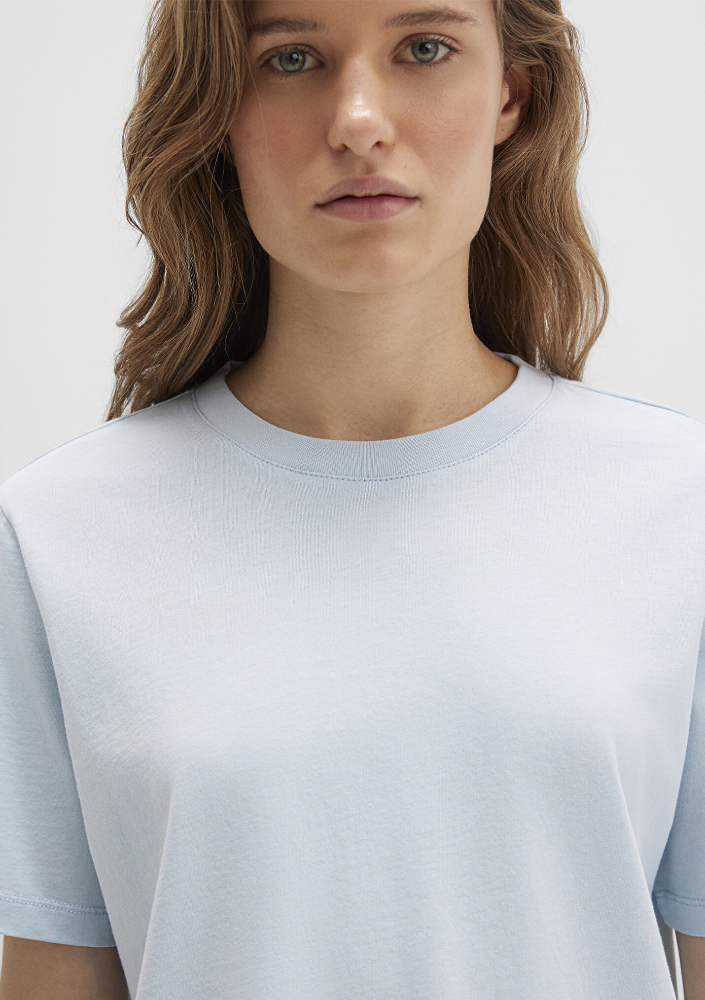 Kadın Bisiklet Yaka Mavi Basic Tişört