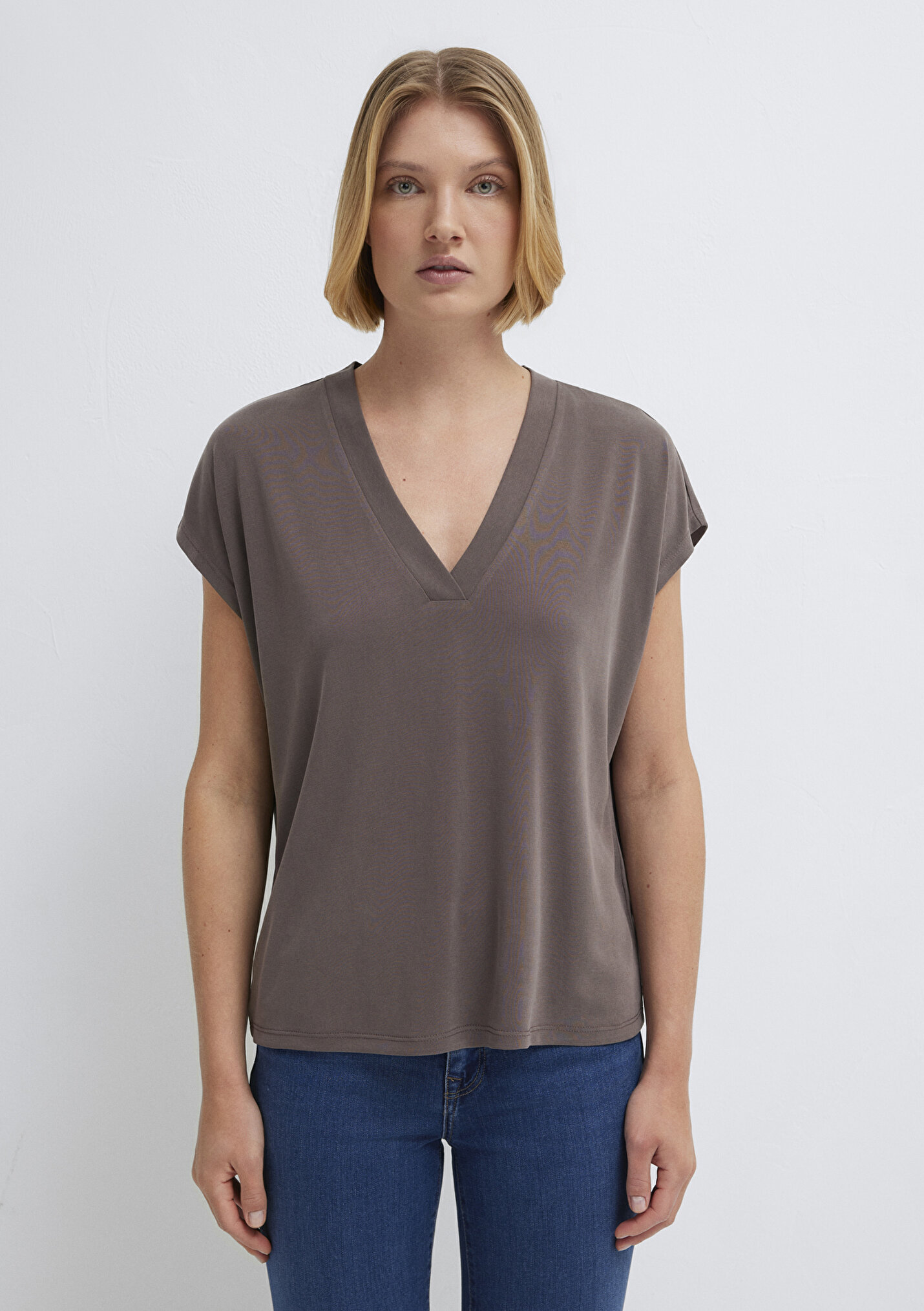 mi Kadın Soft-Premium Kahverengi (TENCEL™) Modal Karışımlı V Yaka Tişört