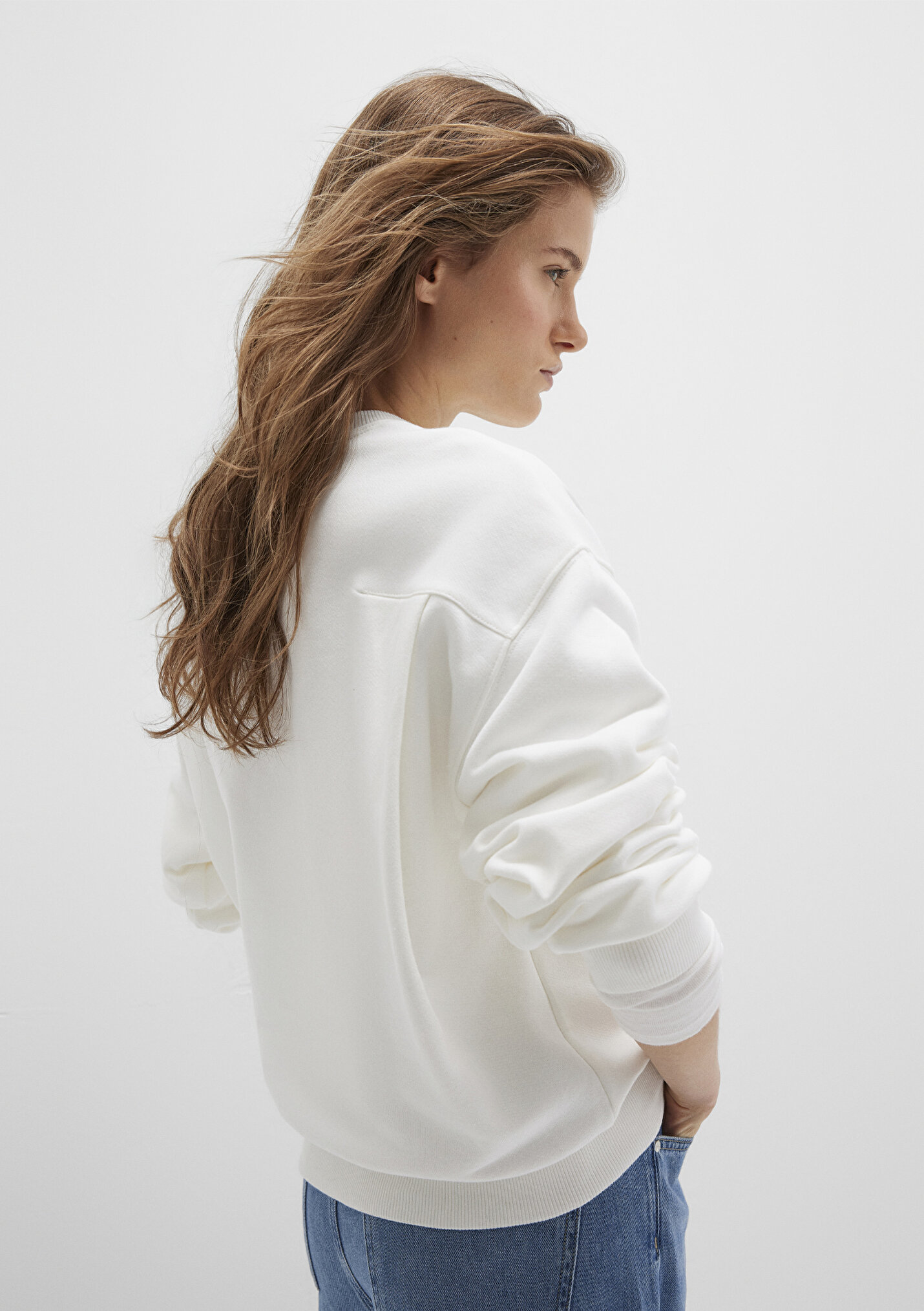 Outlet Kadın Bisiklet Yaka Ekru Sweatshirt