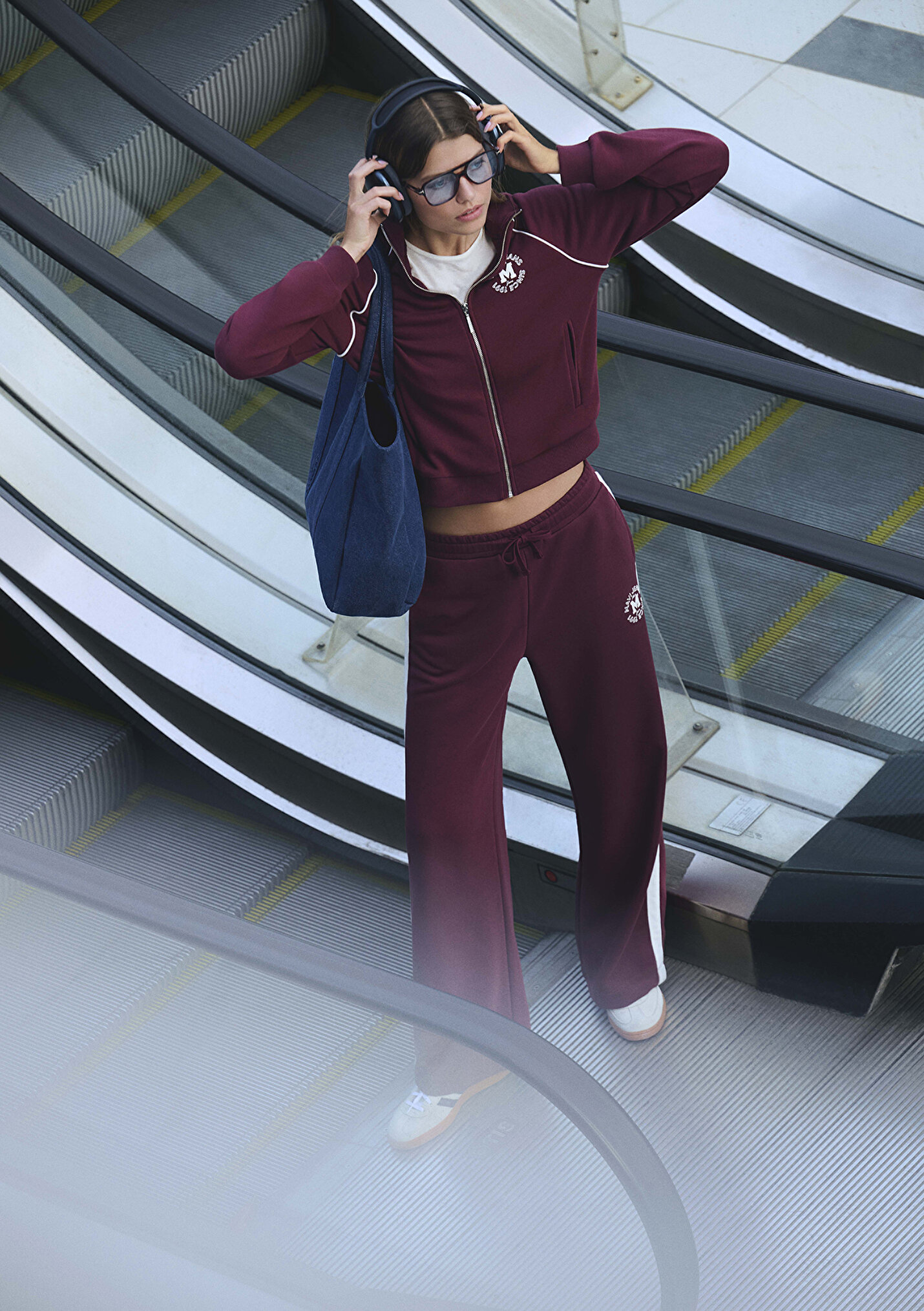 Outlet Kadın Biye Detaylı Fermuarlı Bordo Sweatshirt