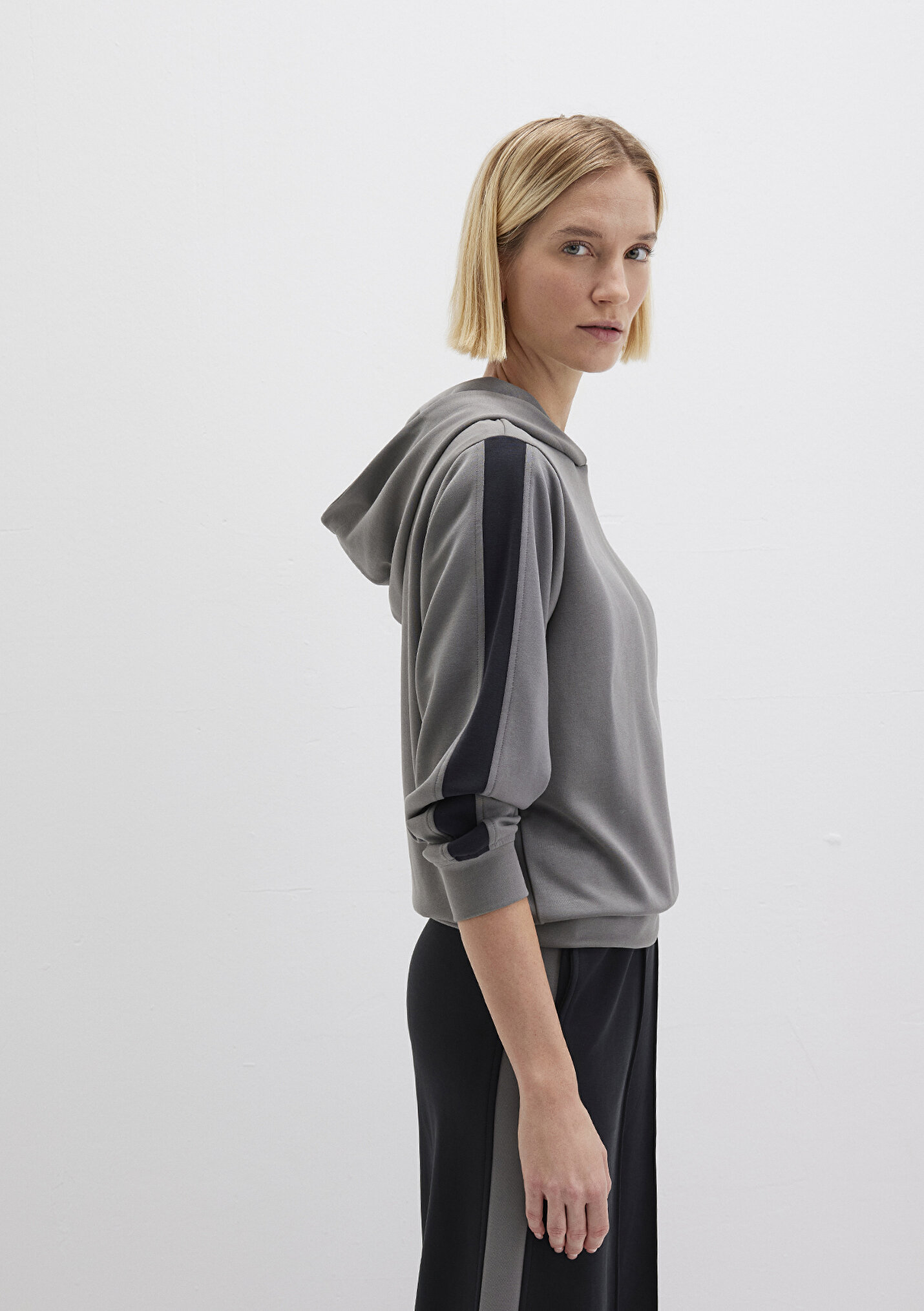 Outlet Kadın Şerit Detaylı Kapüşonlu (TENCEL™) Modal Karışımlı Gri