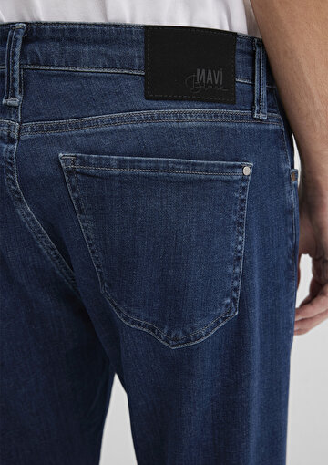 Mavi