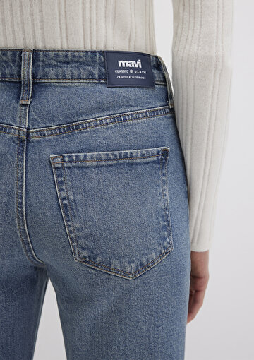 Mavi