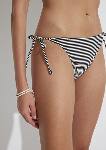 Mavi