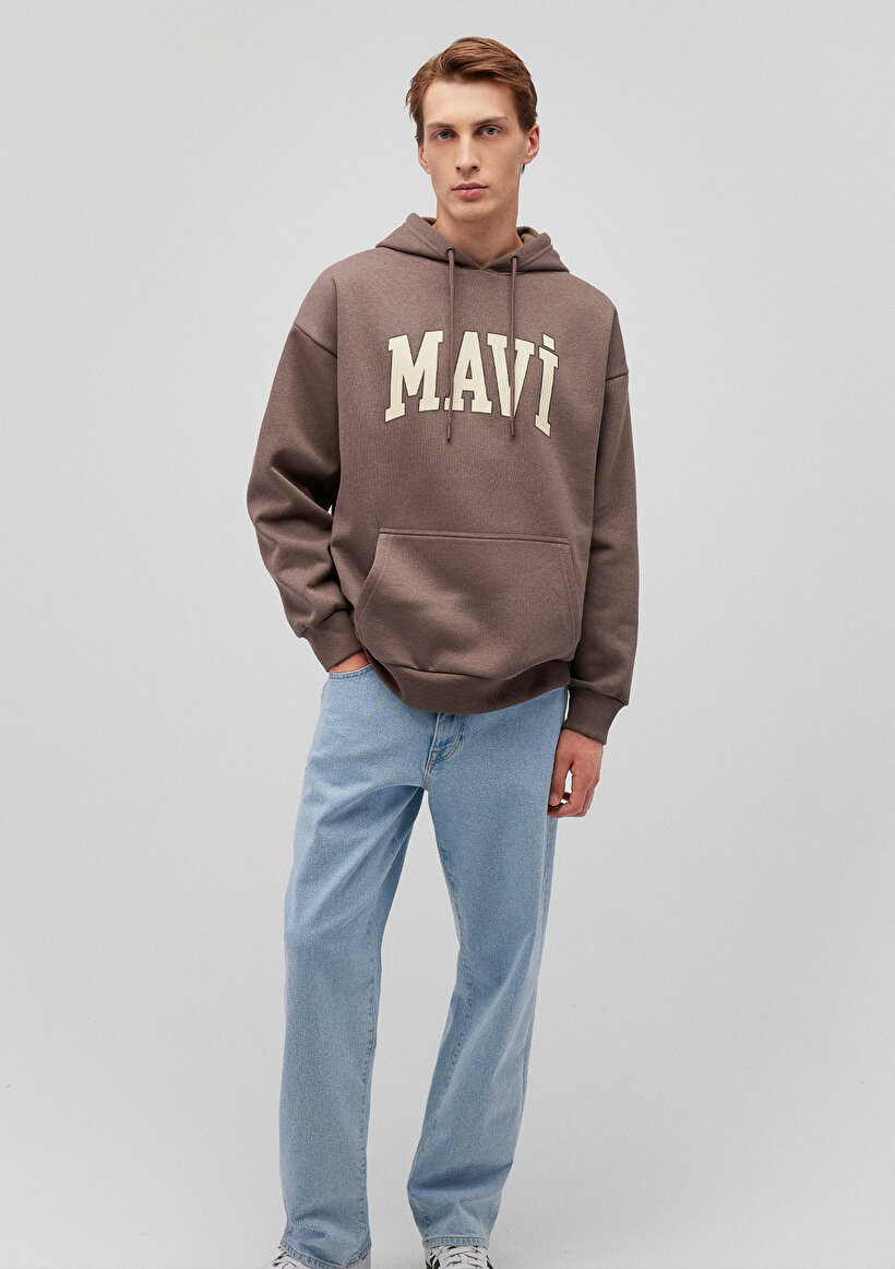 Mavi Logo Baskılı Kapüşonlu Kahverengi Sweatshirt_1