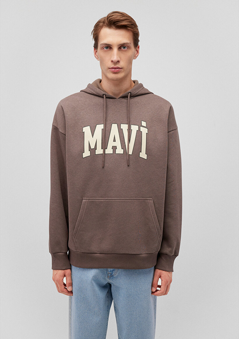 Mavi Logo Baskılı Kapüşonlu Kahverengi Sweatshirt_2