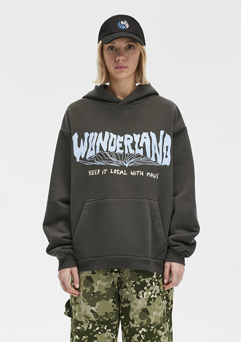 Wunderland Baskılı Siyah Sweatshirt-2