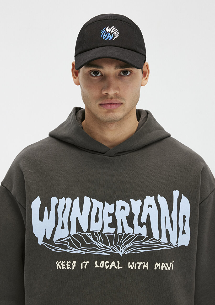 Wunderland Baskılı Siyah Sweatshirt-5