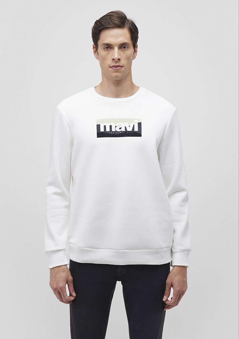 Beyaz Sweatshirt_2