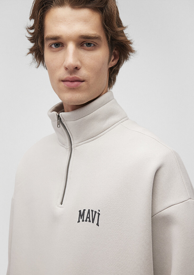 Mavi Logo Baskılı Yarı Fermuarlı Gri Sweatshirt_5