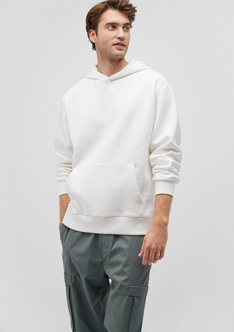 Kapüşonlu Beyaz Basic Sweatshirt_0