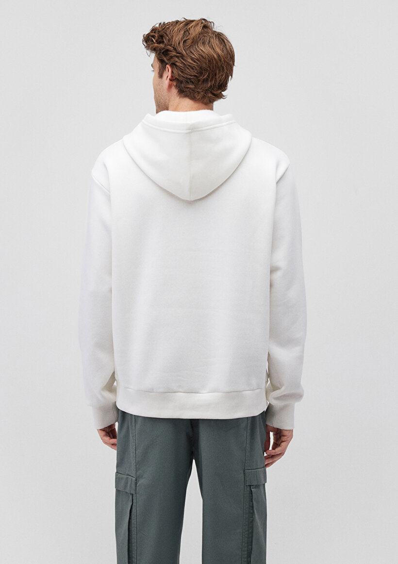 Kapüşonlu Beyaz Basic Sweatshirt_2