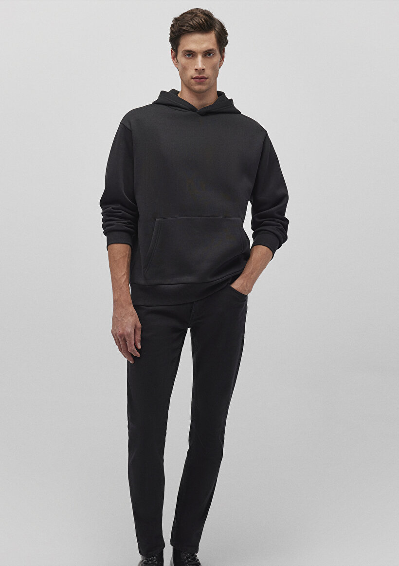 Kapüşonlu Siyah Basic Sweatshirt