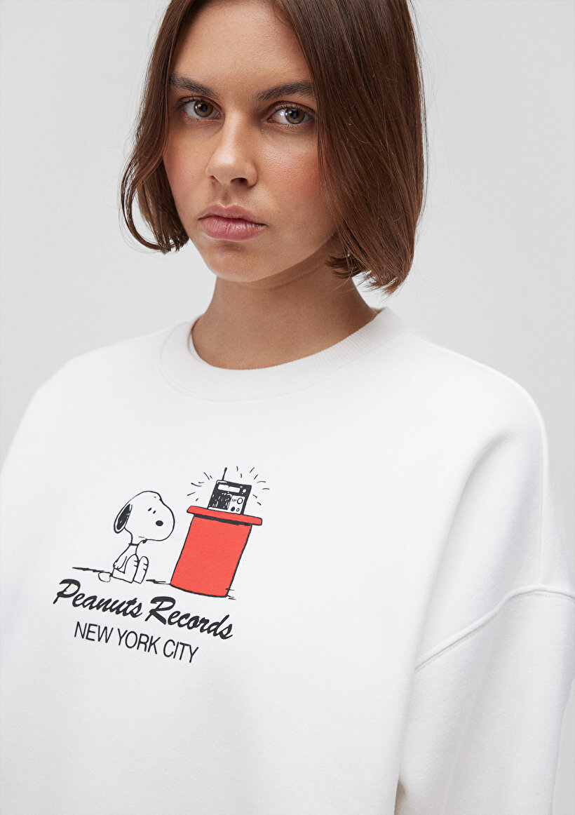 Snoopy Baskılı Beyaz Sweatshirt_4