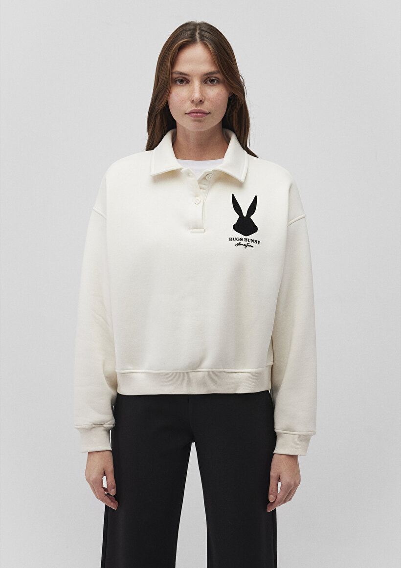 Bugs Bunny Baskılı Beyaz Sweatshirt_3